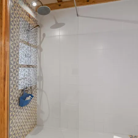 A Lisboa 3 * Porto Brandao